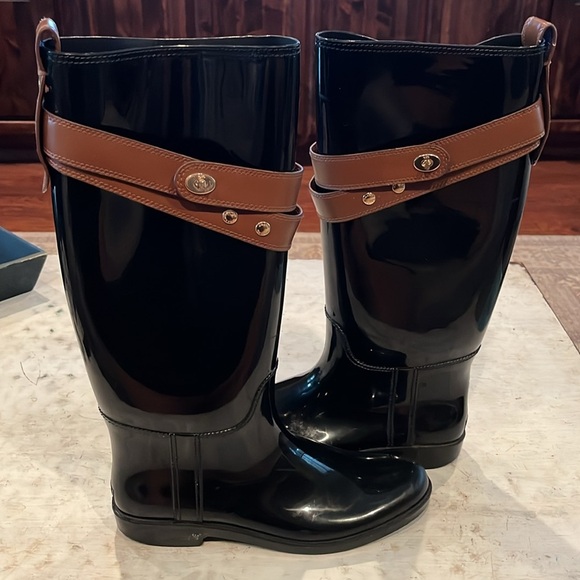 Coach Talia Rainboot in black & brown | size 11 - Picture 7 of 8